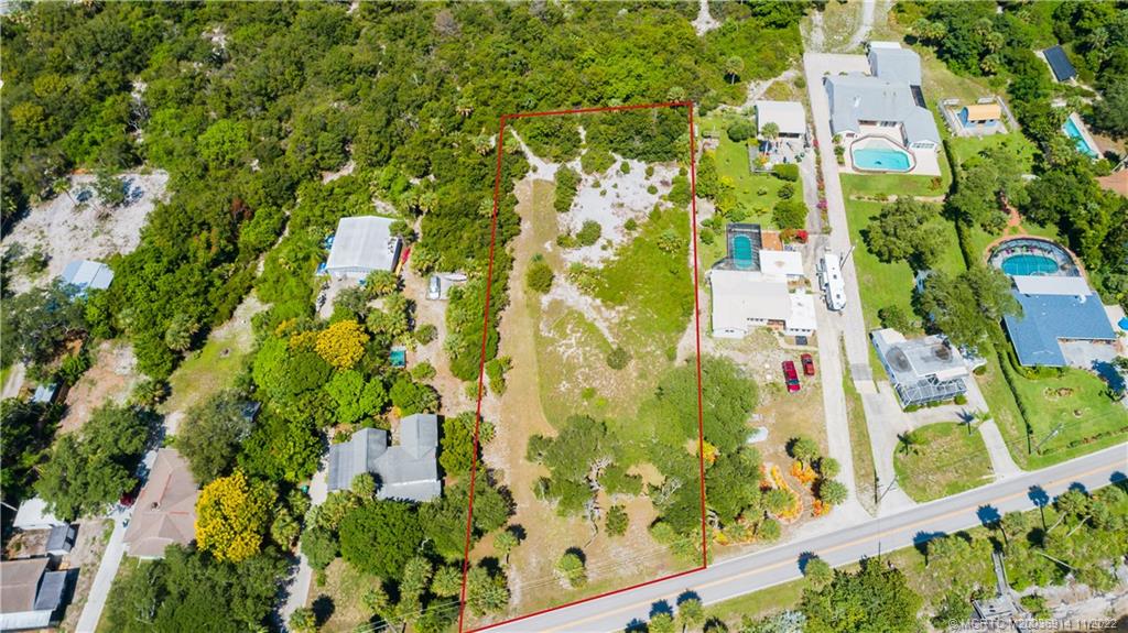 9917 & 9919 S Indian River Drive