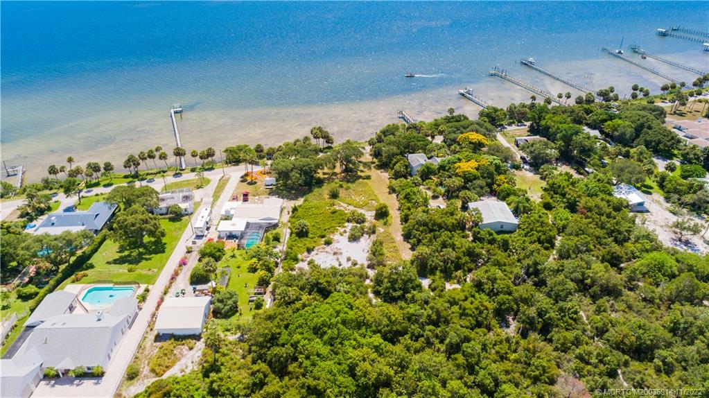9917 & 9919 S Indian River Drive