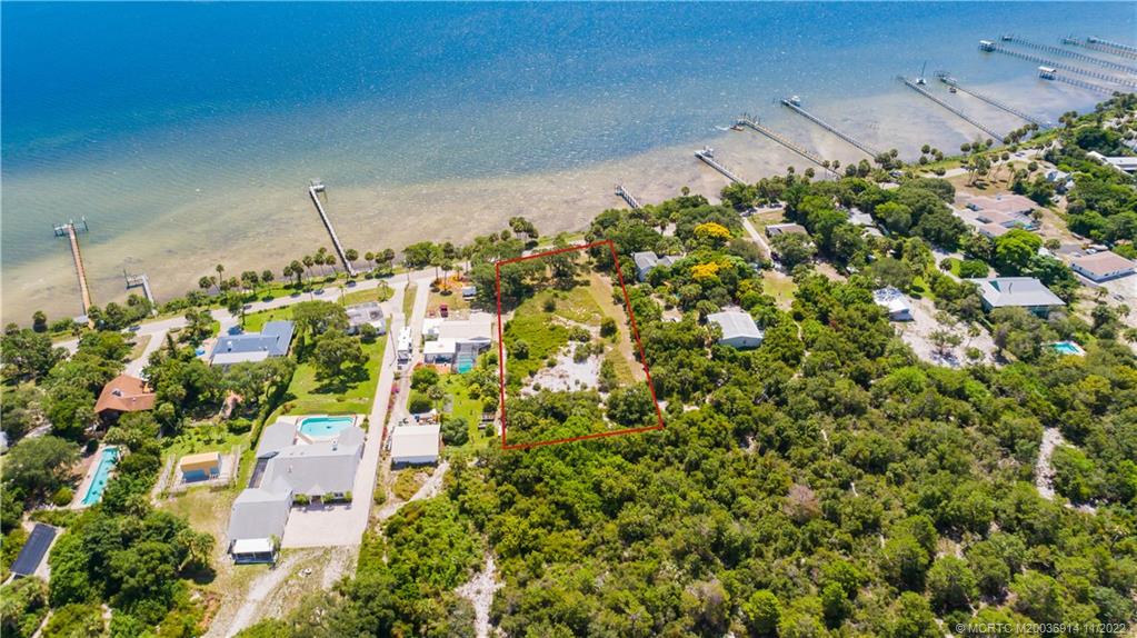 9917 & 9919 S Indian River Drive
