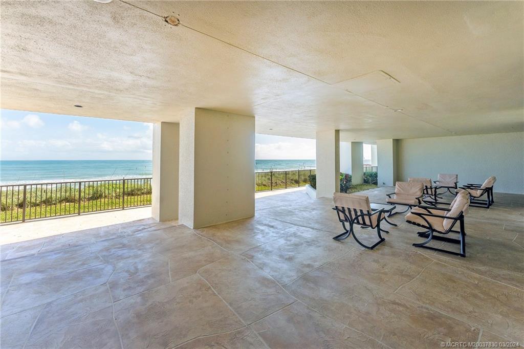 8750 S Ocean Drive PH-40