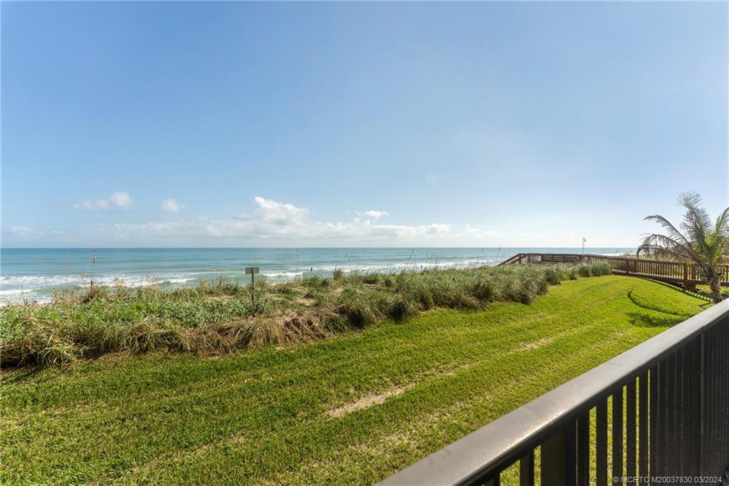 8750 S Ocean Drive PH-40