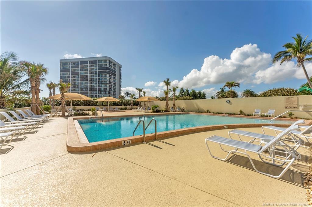 8750 S Ocean Drive PH-40