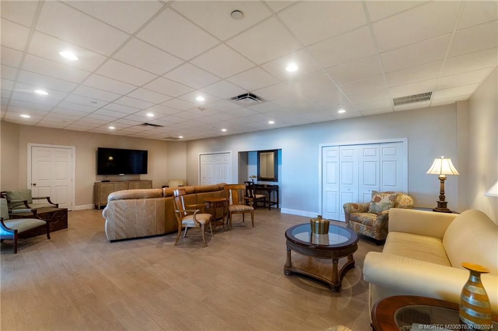 8750 S Ocean Drive PH-40