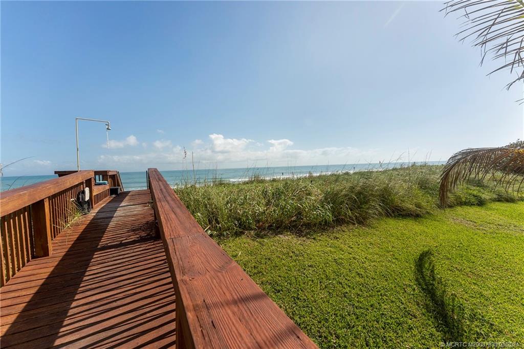 8750 S Ocean Drive PH-40