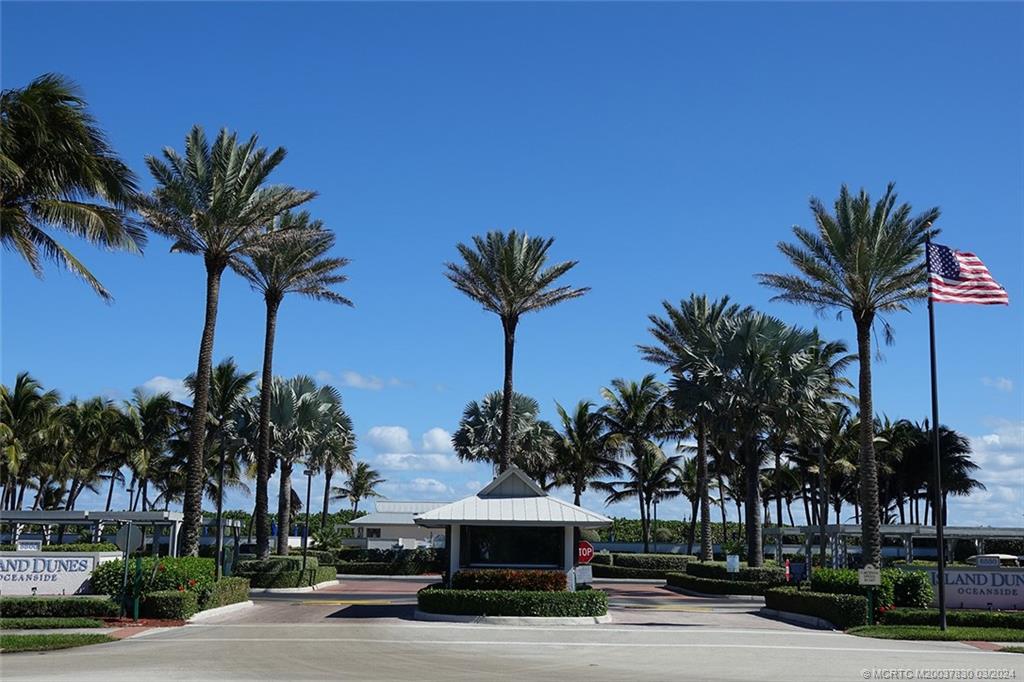 8750 S Ocean Drive PH-40