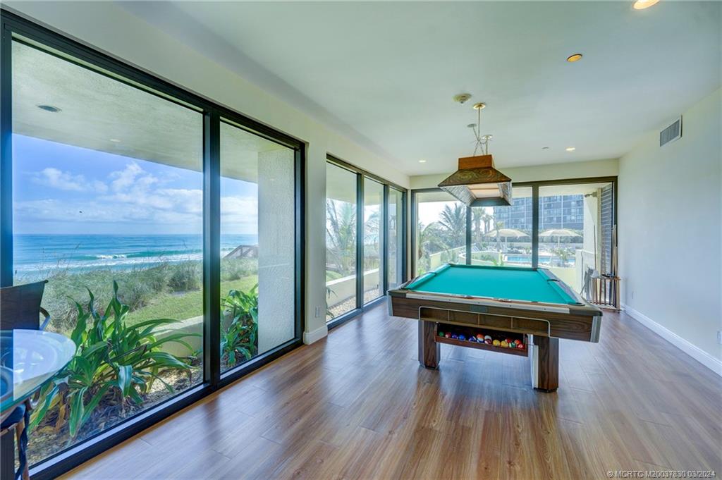 8750 S Ocean Drive PH-40