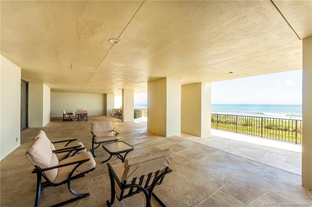 8750 S Ocean Drive PH-40