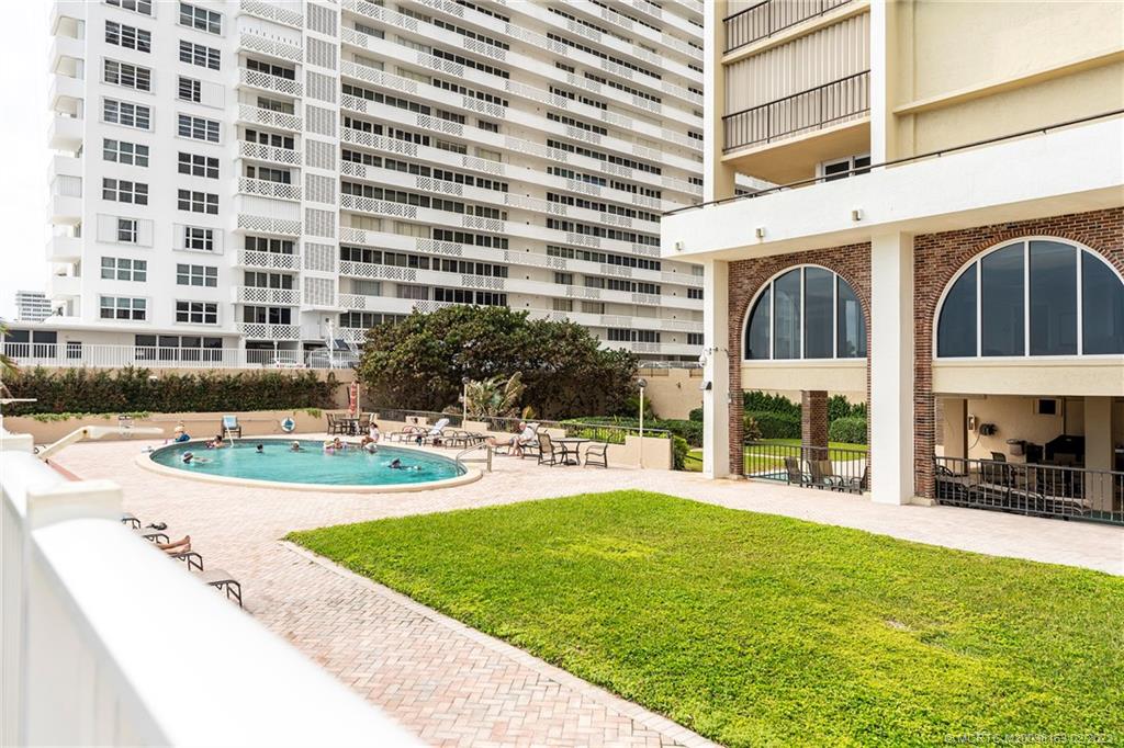 1180 S Ocean Blvd 8B