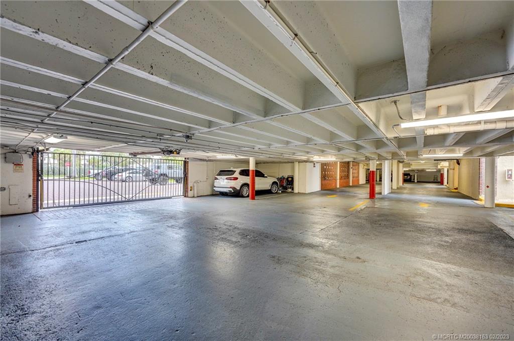 1180 S Ocean Blvd 8B