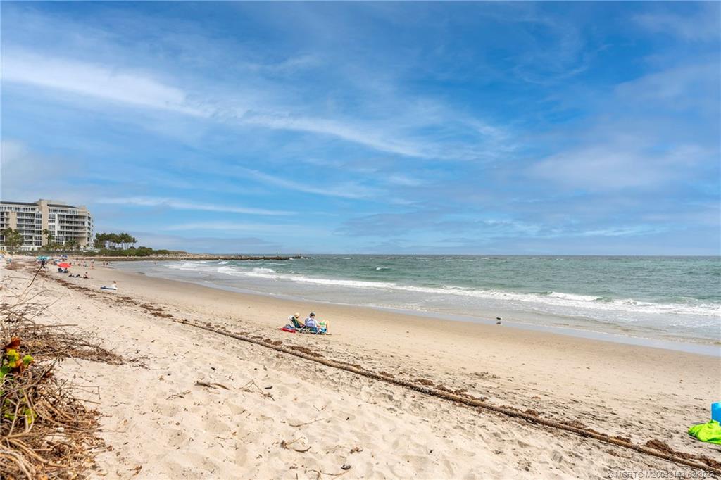 1180 S Ocean Blvd 8B