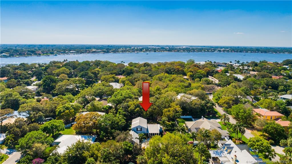 109 S Sewalls Point Road