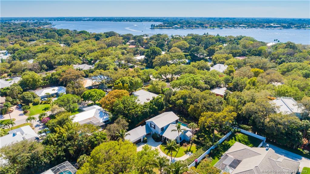 109 S Sewalls Point Road