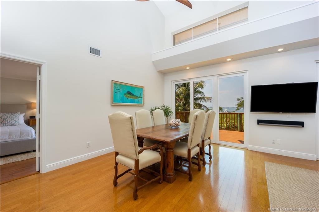 1704 NE Ocean Blvd
