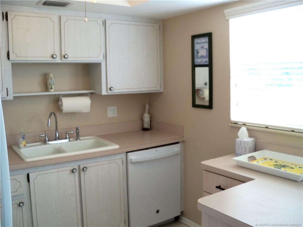2929 SE Ocean Blvd 145-1