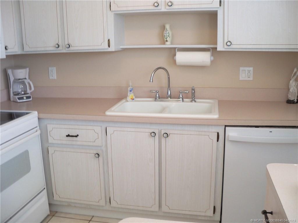 2929 SE Ocean Blvd 145-1