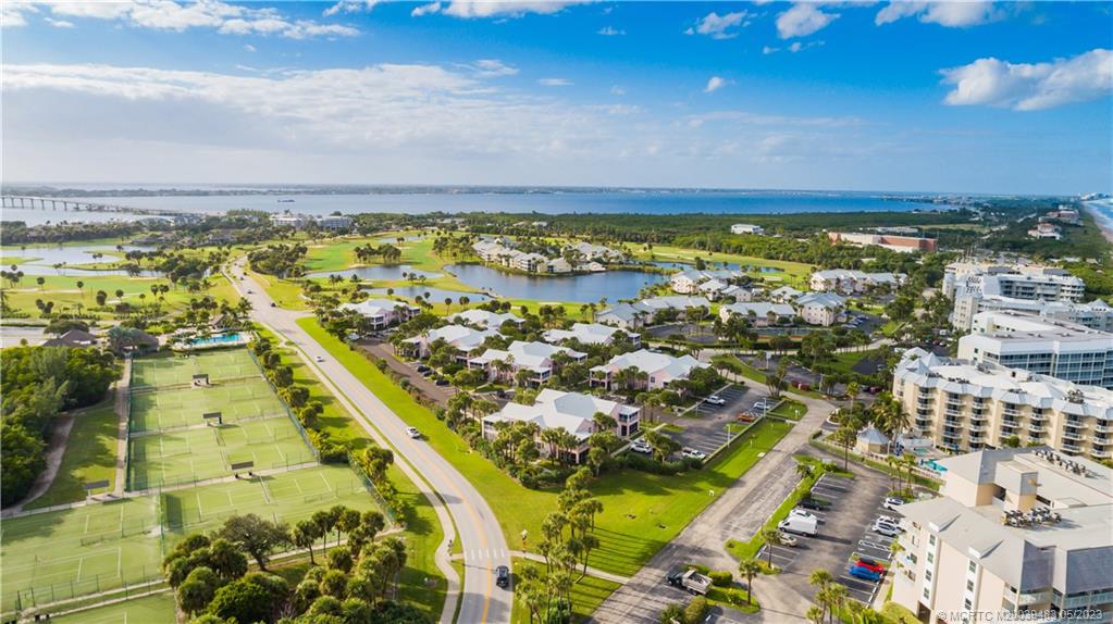 411 NE Plantation Road 513