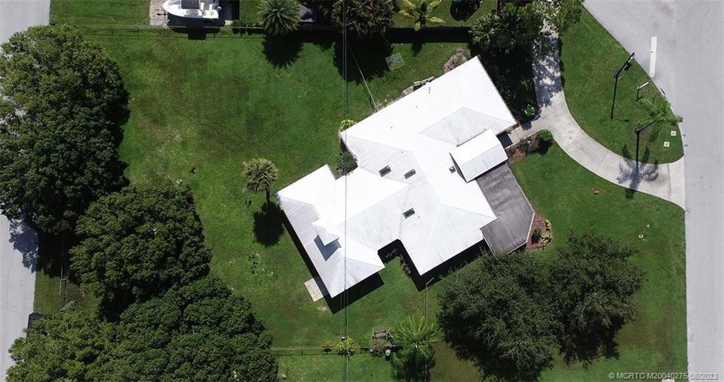 1242 NW Palm Lake Drive