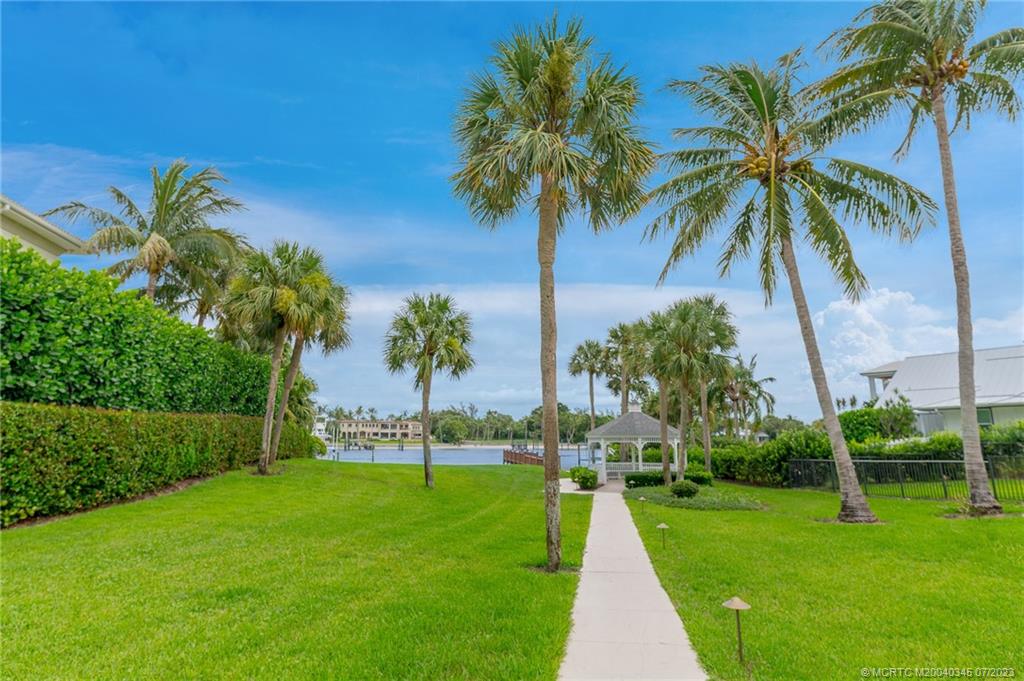 17307 SE Galway Ct