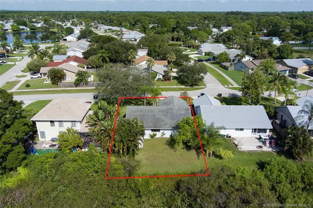 6659 SE Amyris Ct