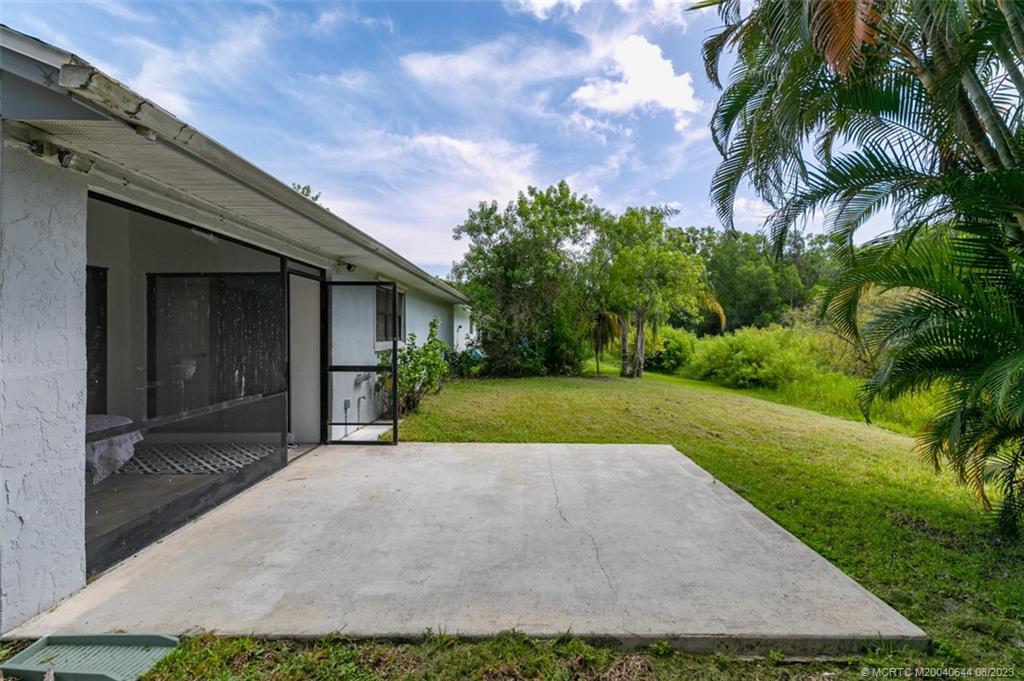 6659 SE Amyris Ct