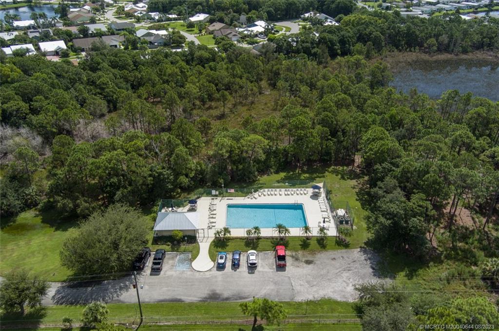 6659 SE Amyris Ct