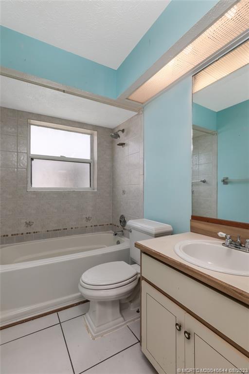 6659 SE Amyris Ct