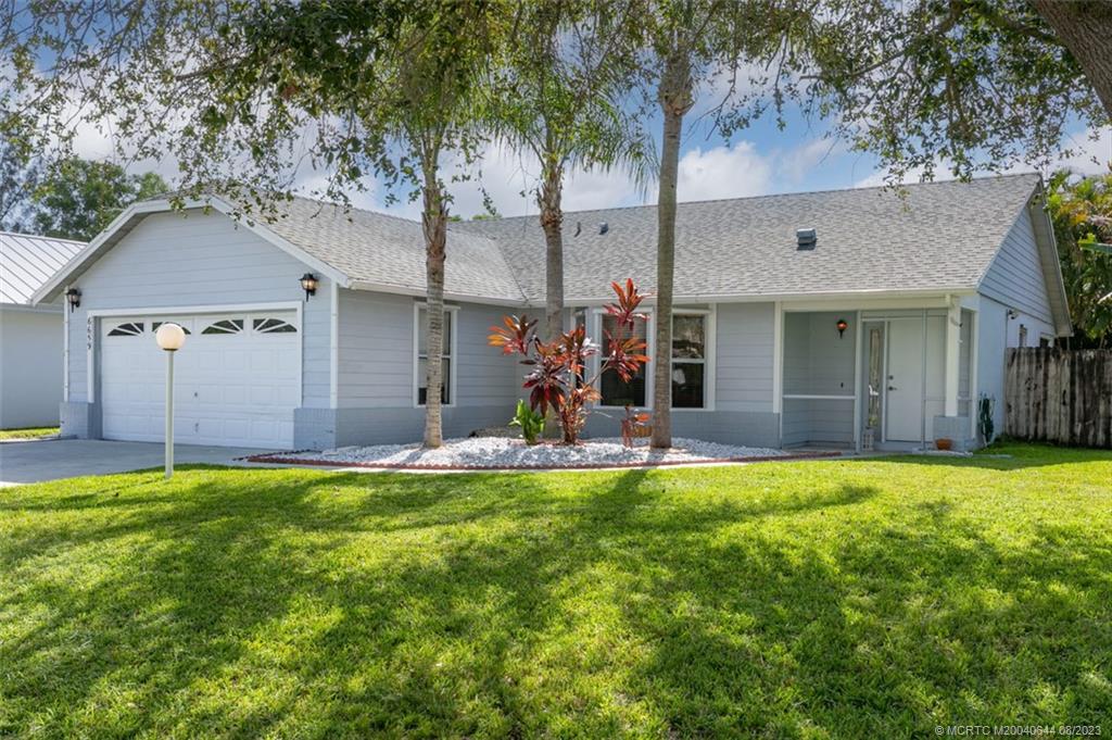 6659 SE Amyris Ct