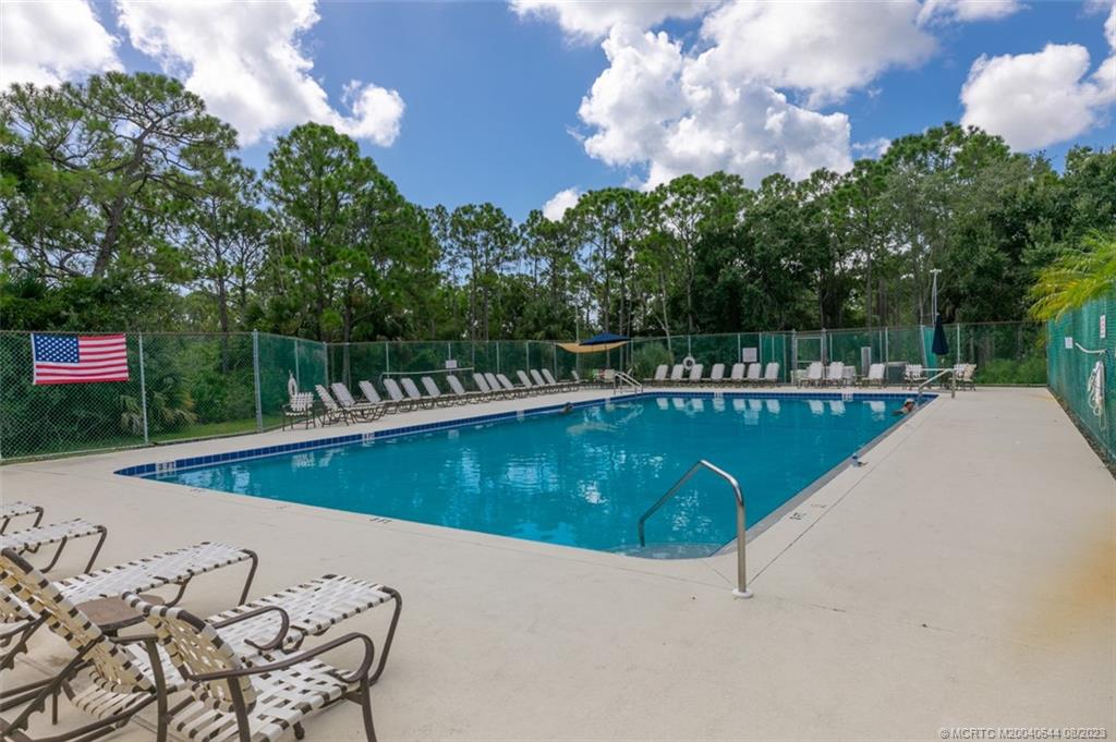 6659 SE Amyris Ct