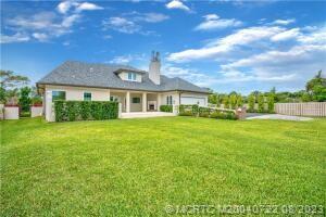 4865 SE Manatee Cove Road
