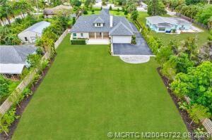 4865 SE Manatee Cove Road