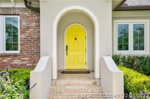 4865 SE Manatee Cove Road