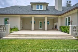 4865 SE Manatee Cove Road