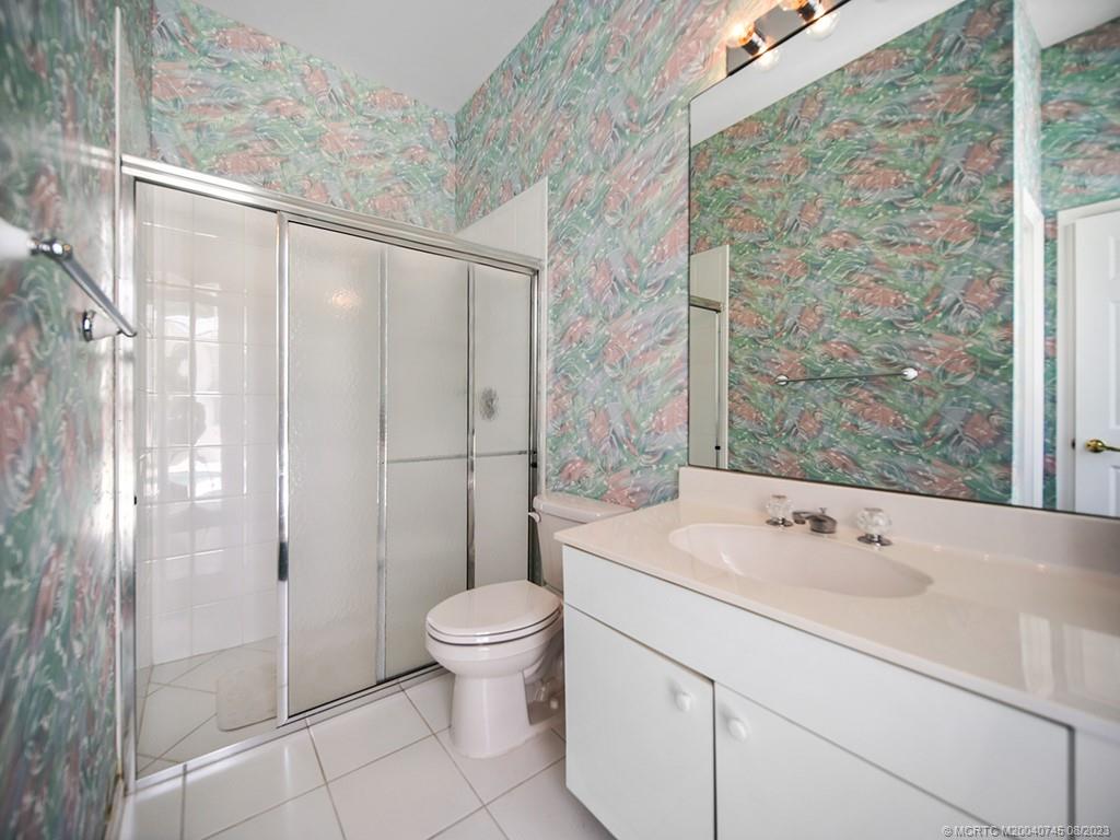 2855 NE Sewalls Landing Way