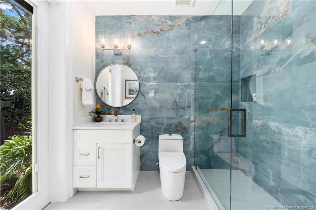 1417 NW Winters Creek Road