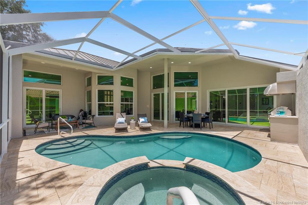 1417 NW Winters Creek Road