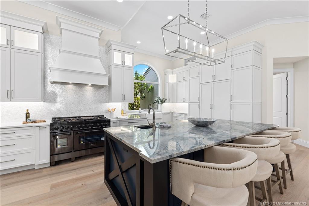 1417 NW Winters Creek Road