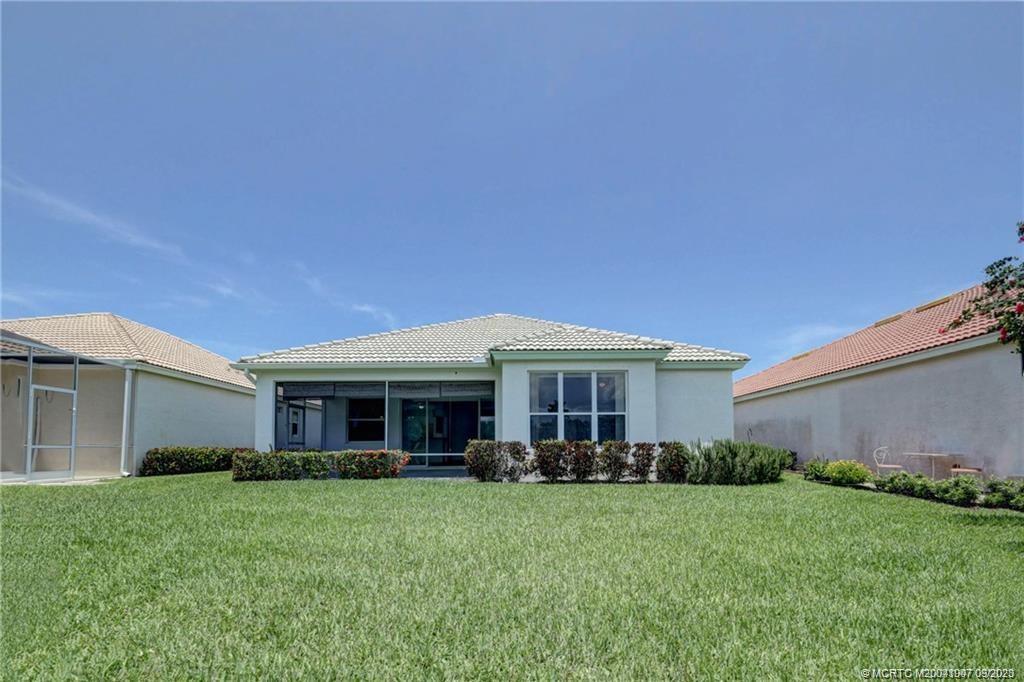 4574 NW Red Maple Drive