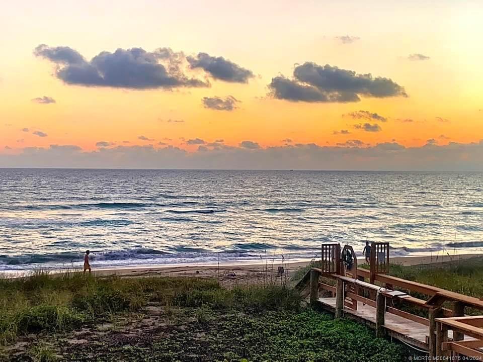 2400 S Ocean Drive 5417