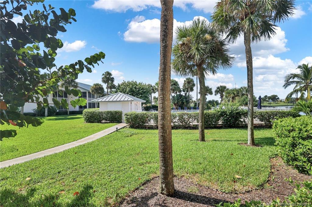 534 NE Plantation Road 4601