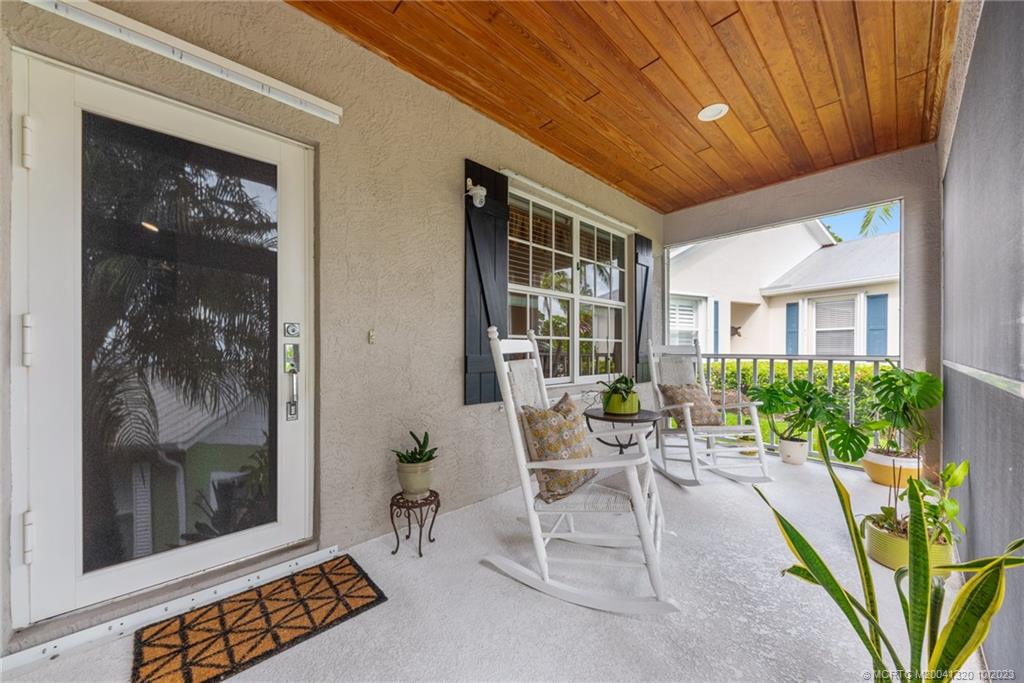 2306 SW Estella Terrace