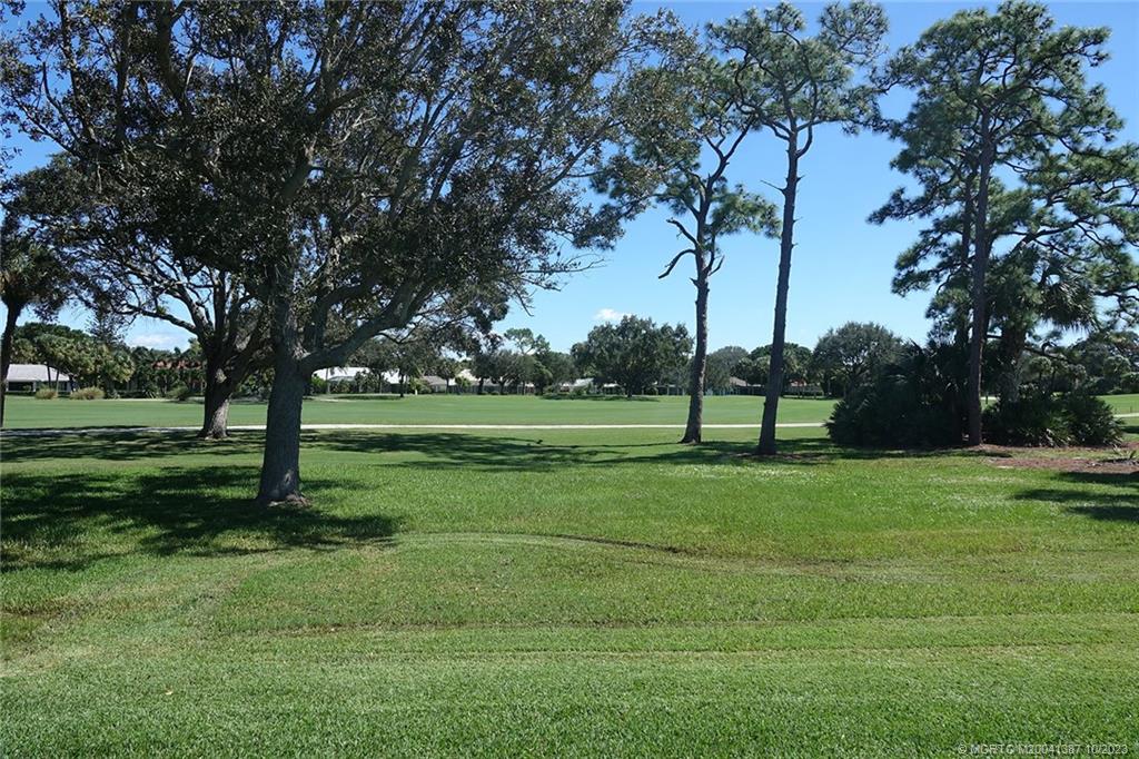 3471 SE Clubhouse Place