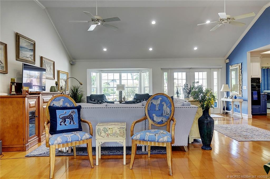 3471 SE Clubhouse Place