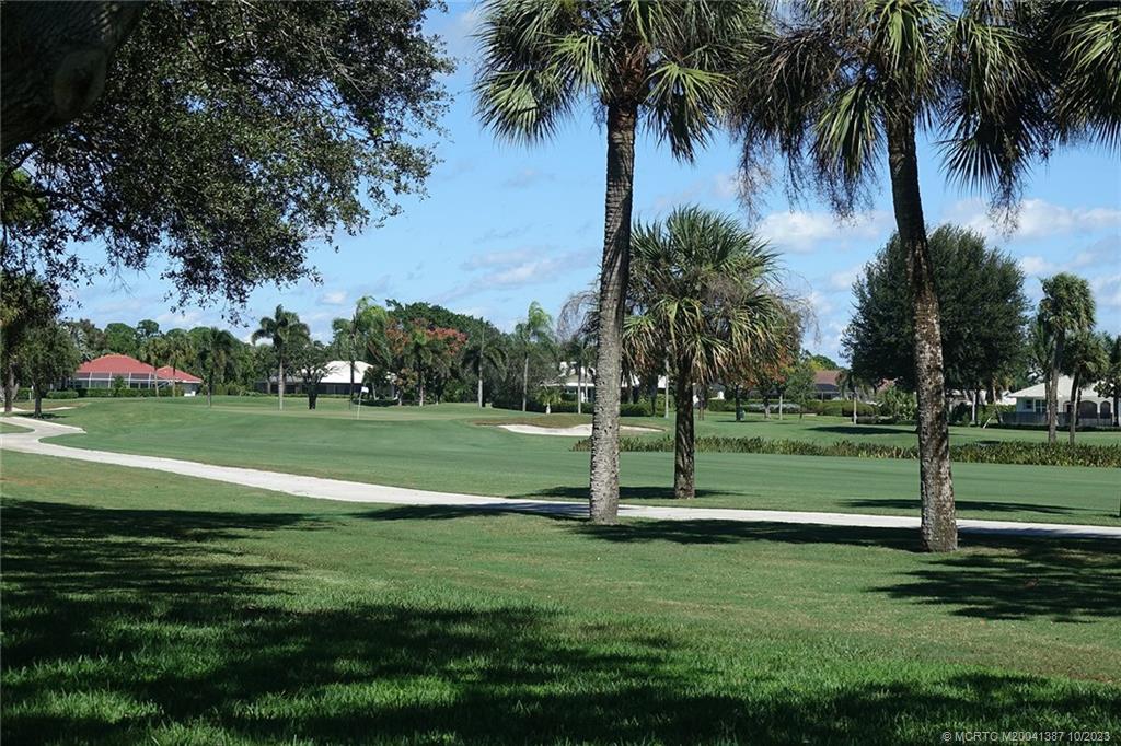 3471 SE Clubhouse Place