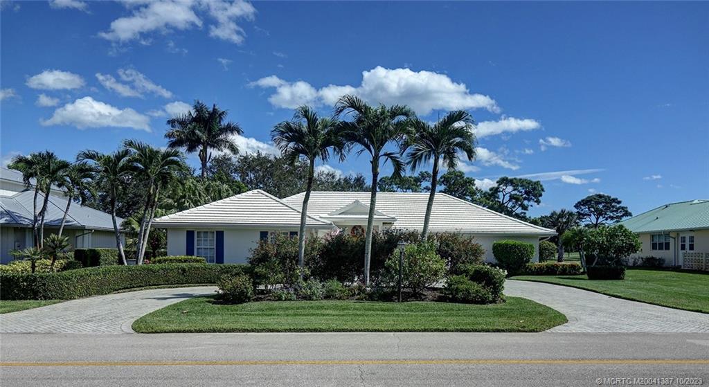 3471 SE Clubhouse Place
