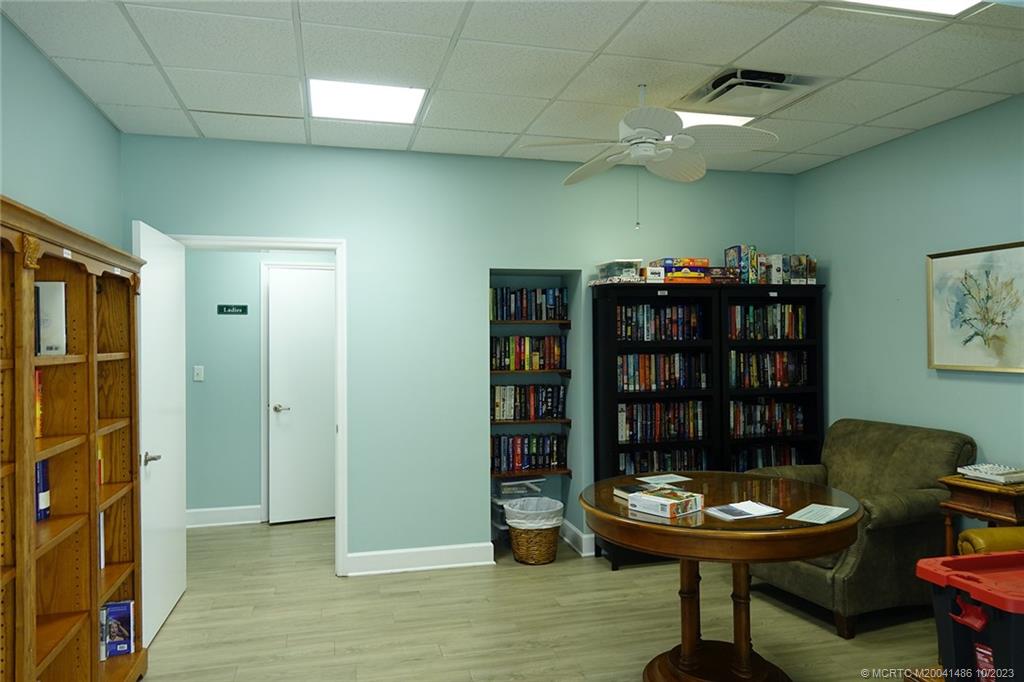 3382 NE Causeway Blvd 203