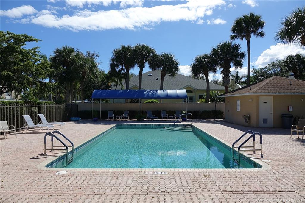 3382 NE Causeway Blvd 203
