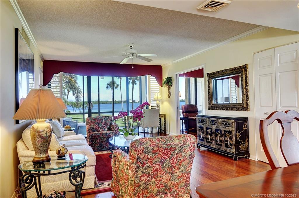 3382 NE Causeway Blvd 203