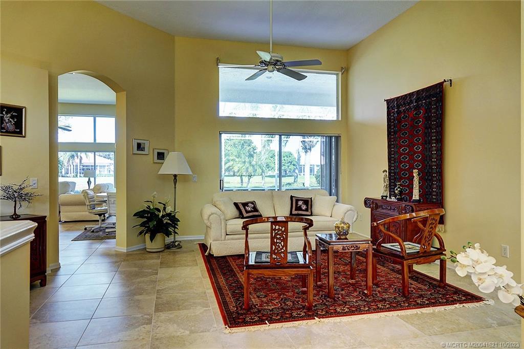 2285 SW Whitemarsh Way