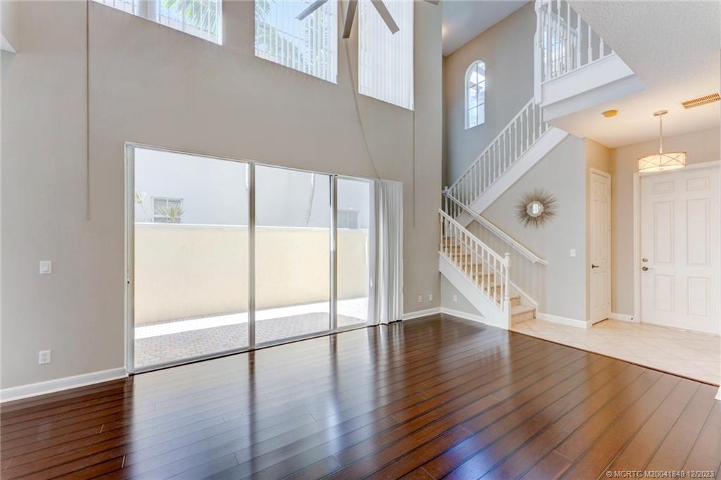 30 Stoney Drive