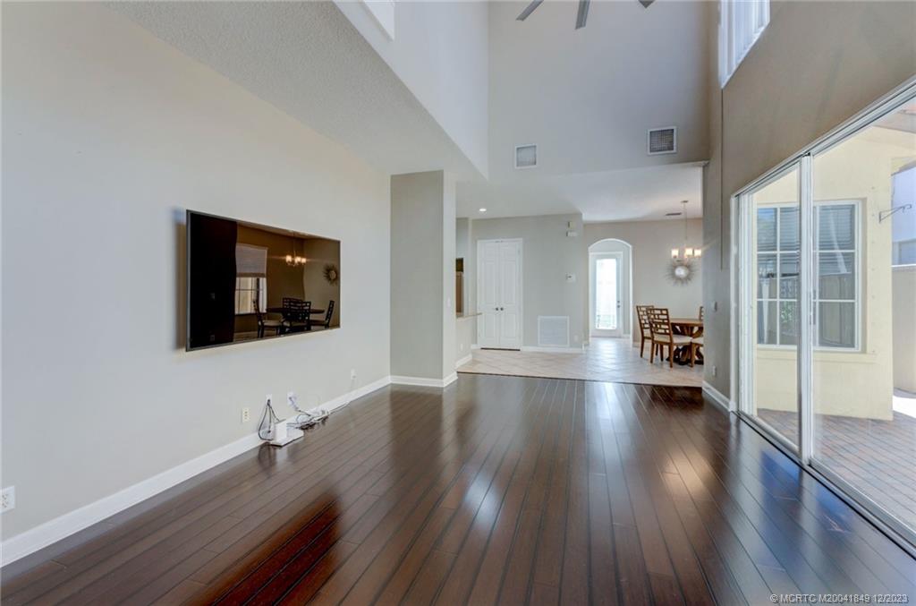 30 Stoney Drive